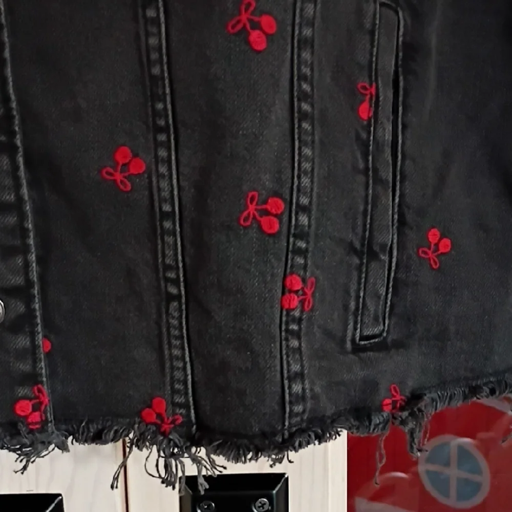Wild Fable Black Jean Jacket with Red Floral Embroidery - Picture 3 of 7